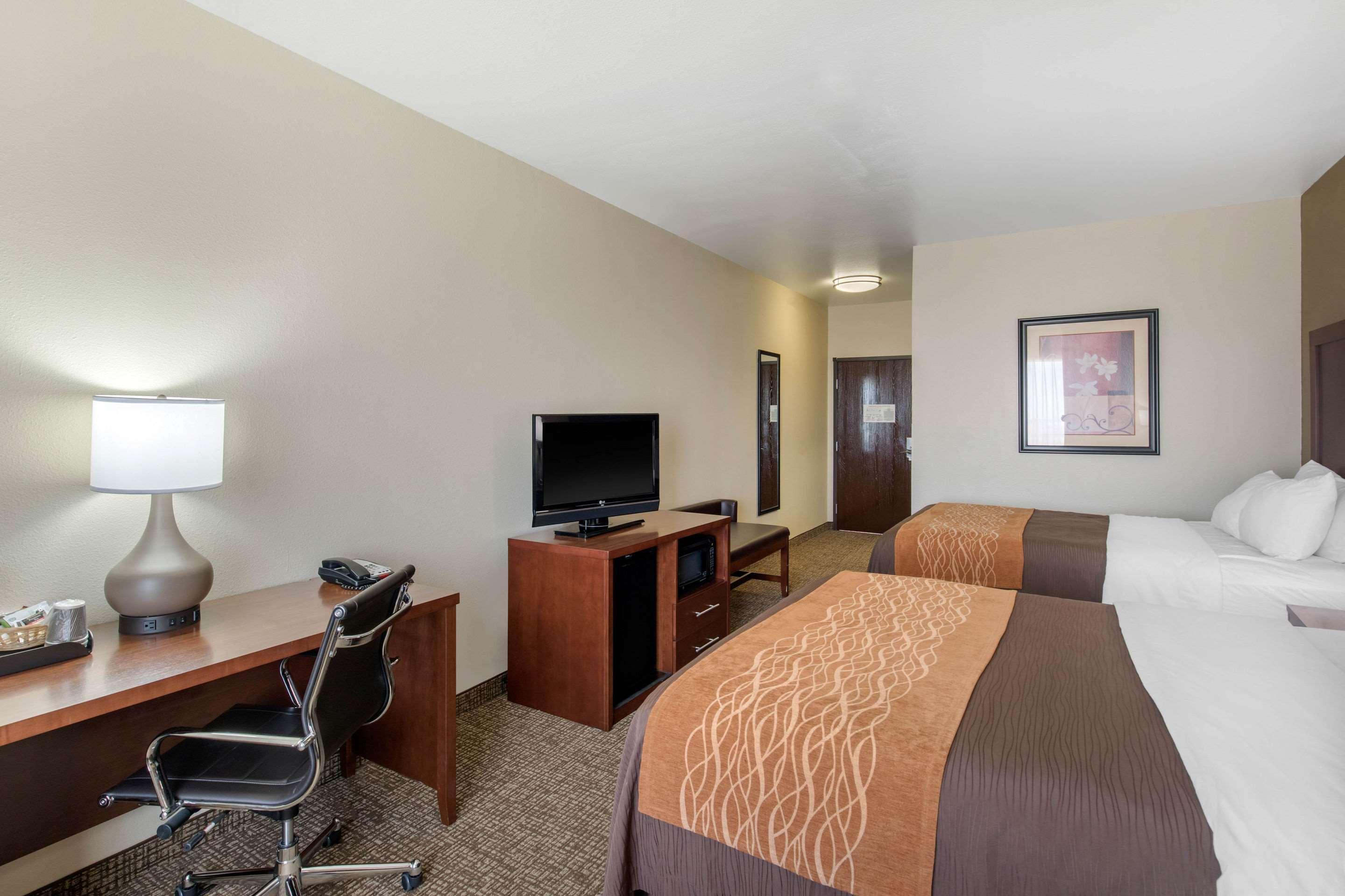 Comfort Inn Near Unt Denton Exterior photo